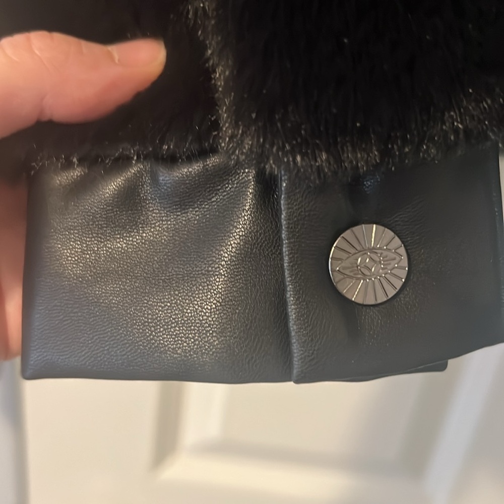 Faux Fur Jacket - Picture 4 of 5